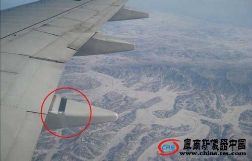 網貼曝飛機機翼綁膠帶 昆明航空稱不影響安全(組圖)