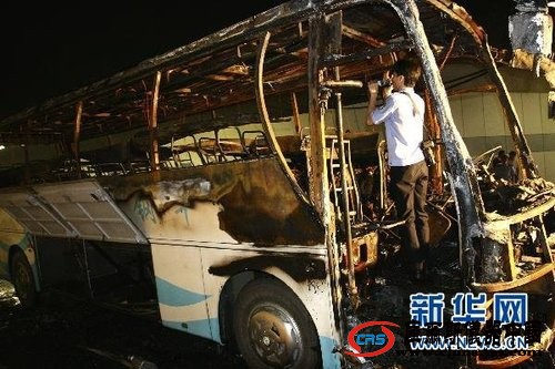 無(wú)錫一夜班接送車(chē)隧道中起火 24人遇難19人傷